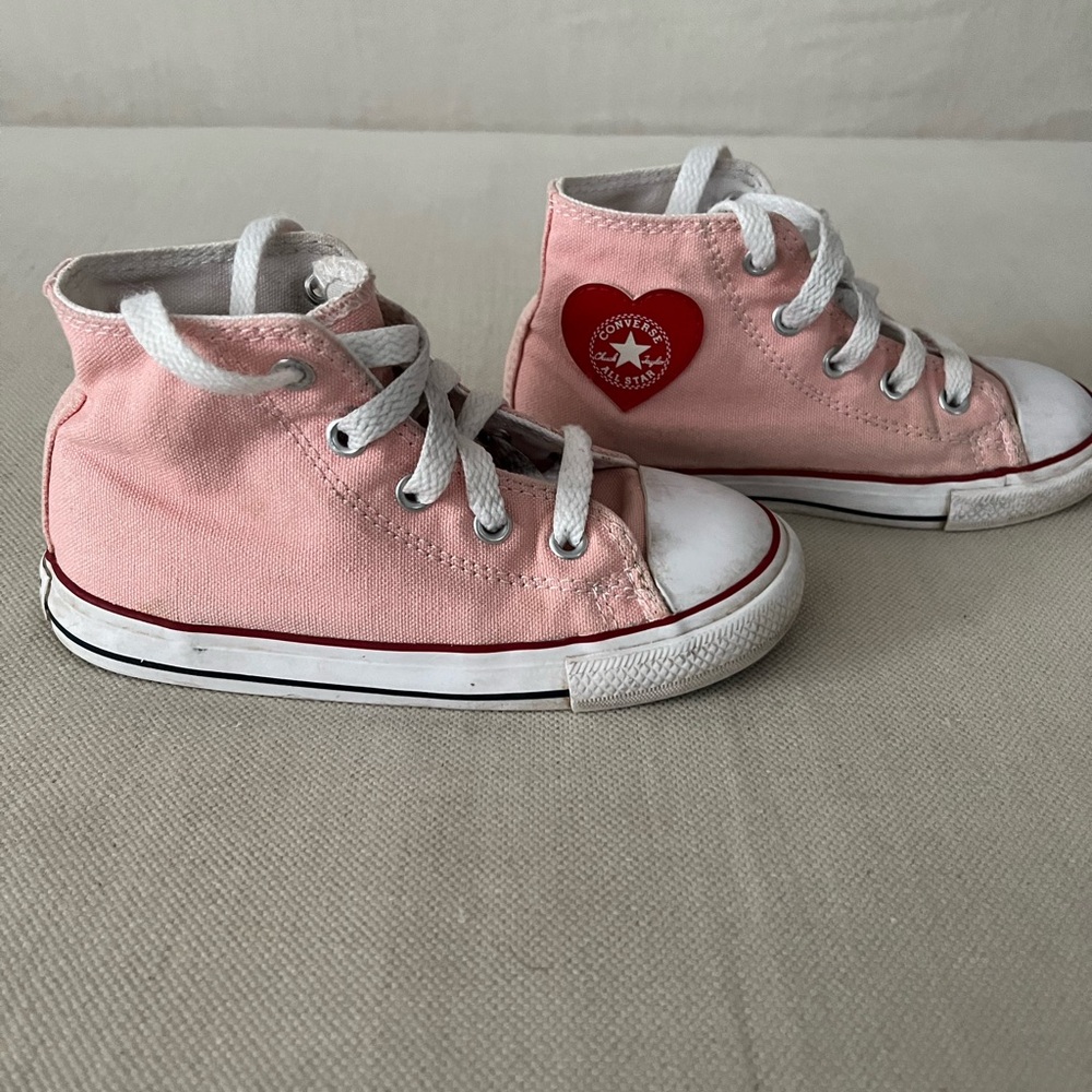 Converse Kids Custom  Made Pink Heart High-Tops